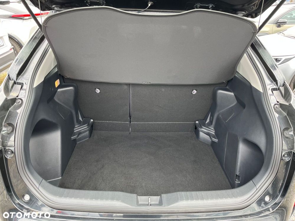 Toyota Yaris Cross Hybrid 1.5 Comfort - 32