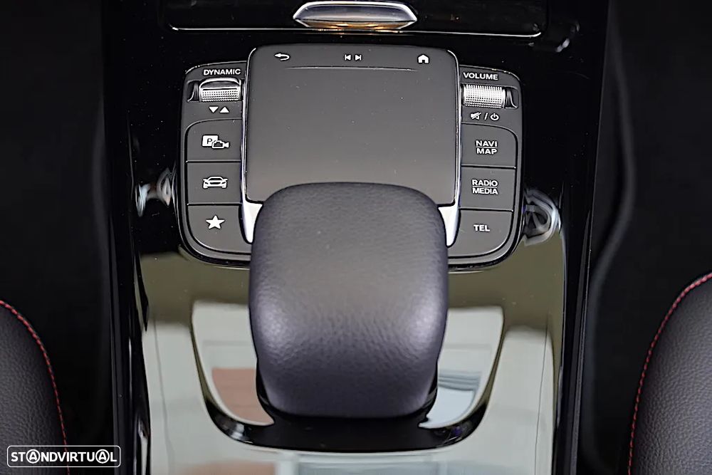 Mercedes-Benz A 180 d AMG Line Aut. - 30