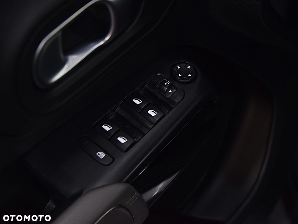 Citroën C5 Aircross 1.6 PHEV 180 Feel Pack EAT8 - 18