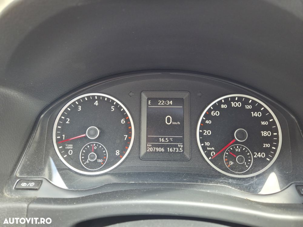 Volkswagen Tiguan - 10