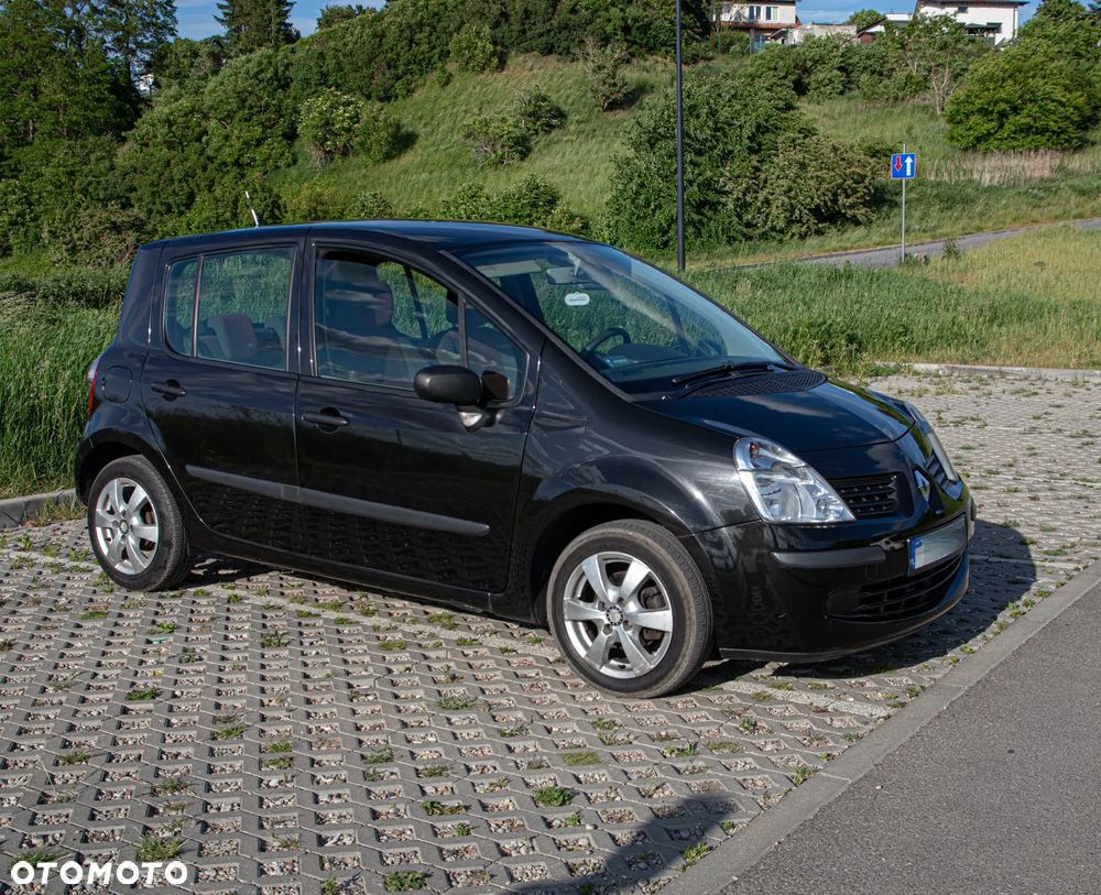 Renault Modus - 1