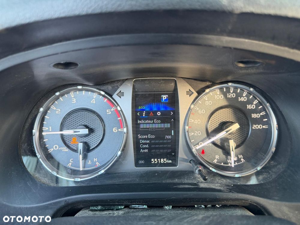 Toyota Hilux 4x4 Extra Cab Autm Executive - 17