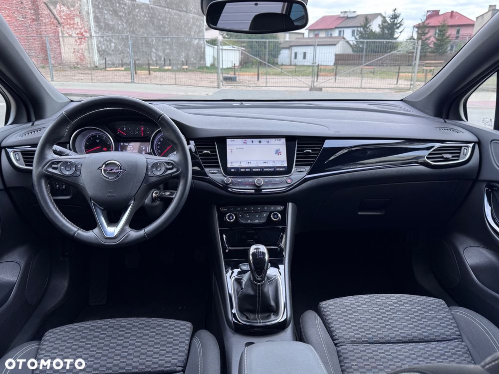 Opel Astra 1.4 Turbo Dynamic - 32