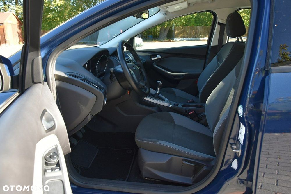 Ford Focus - 27