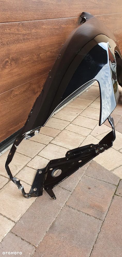 BŁOTNIK PRZEDNI LEWY MASERATI GRANTURISMO 4,7 S - 3