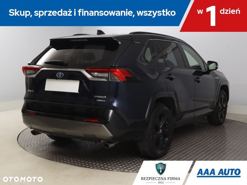 Toyota RAV4 - 7