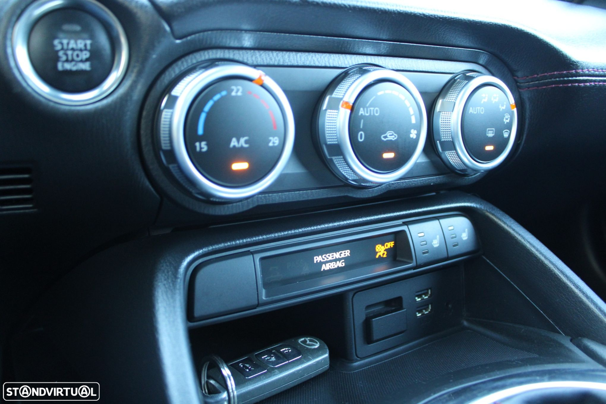 Mazda MX-5 SKYACTIV-G 131 SAKURA - 33