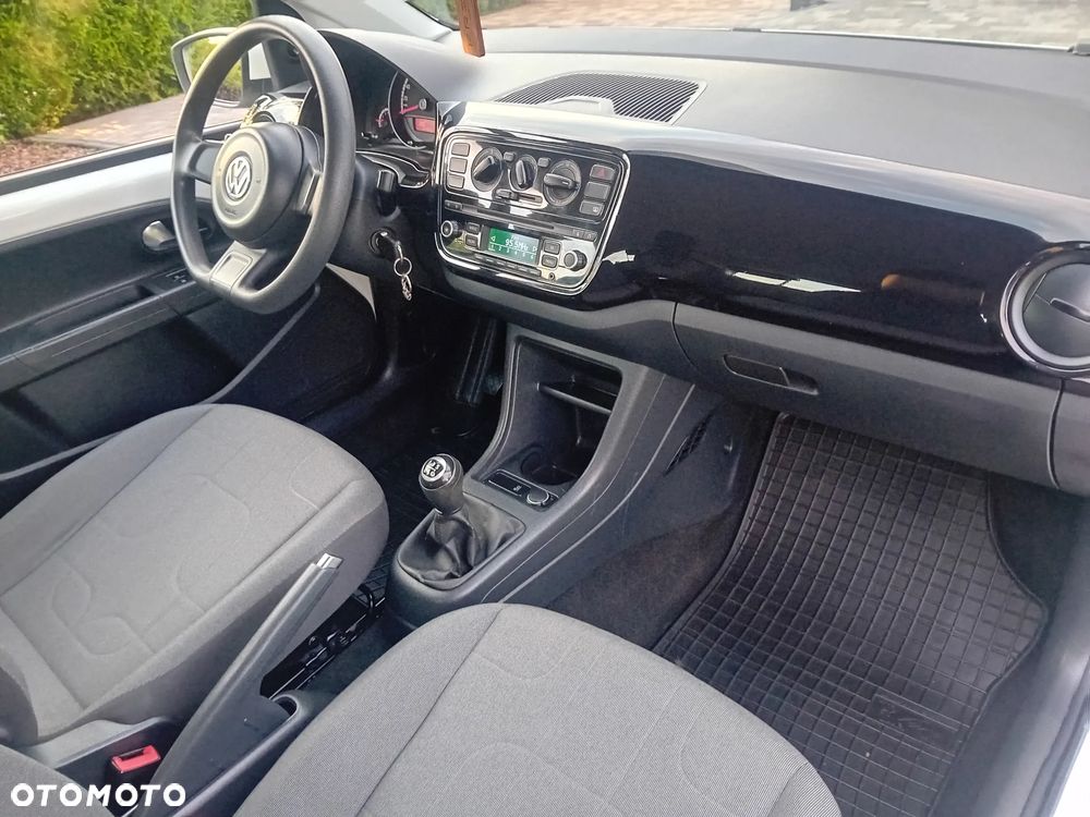 Volkswagen up! 1.0 move CityLine - 17