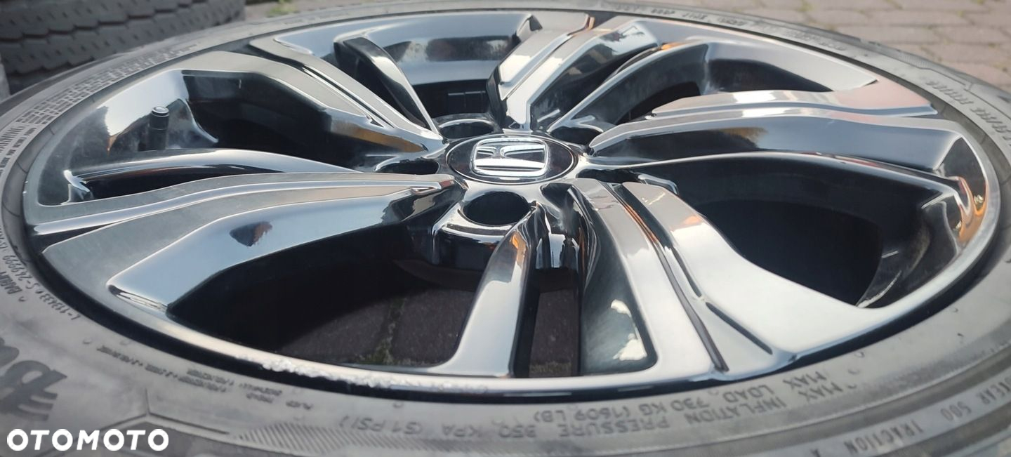Felgi Aluminiowe 17cali Honda Civic X TYPE R CR-V HR-V 8Jx17" 5x114,3 ET 50 - 6
