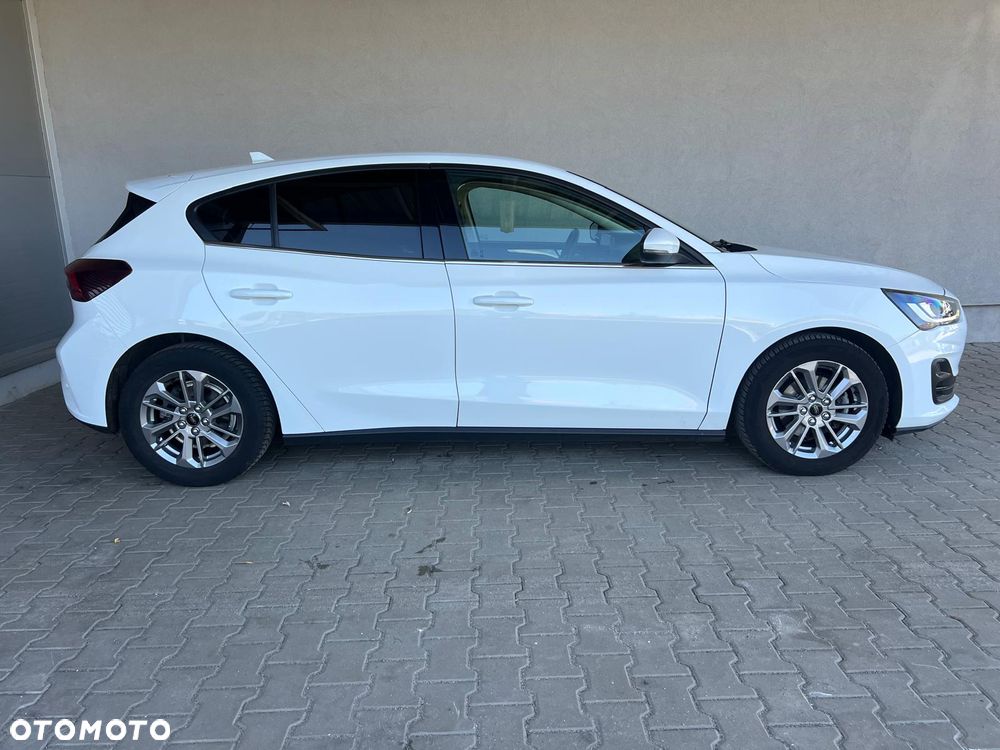Ford Focus 1.0 EcoBoost Titanium X - 4