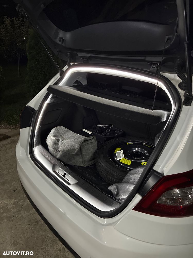 Peugeot 308 1.2 VTi Access - 38