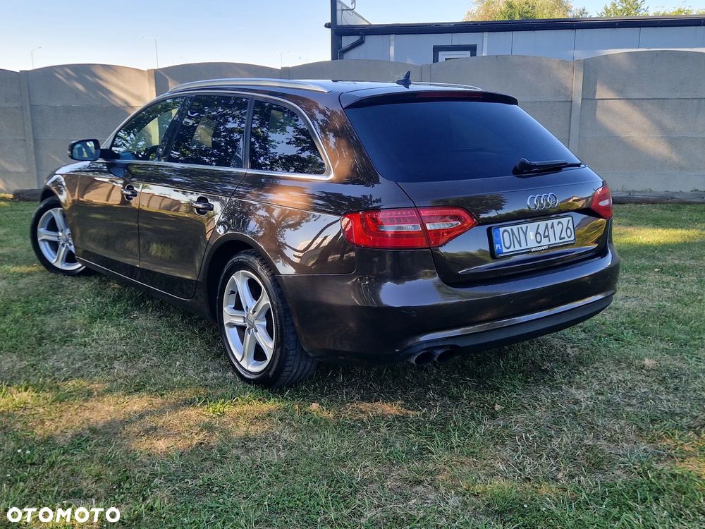 Audi A4 Avant - 23