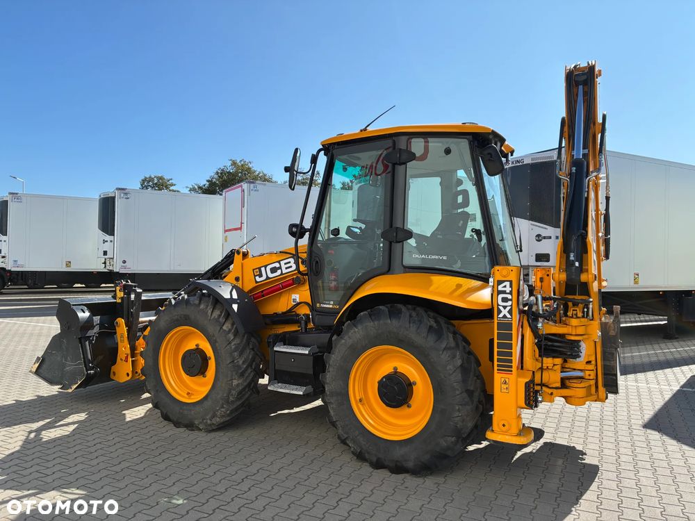 JCB 4CX PRO AEC POWERSLIDE - 8