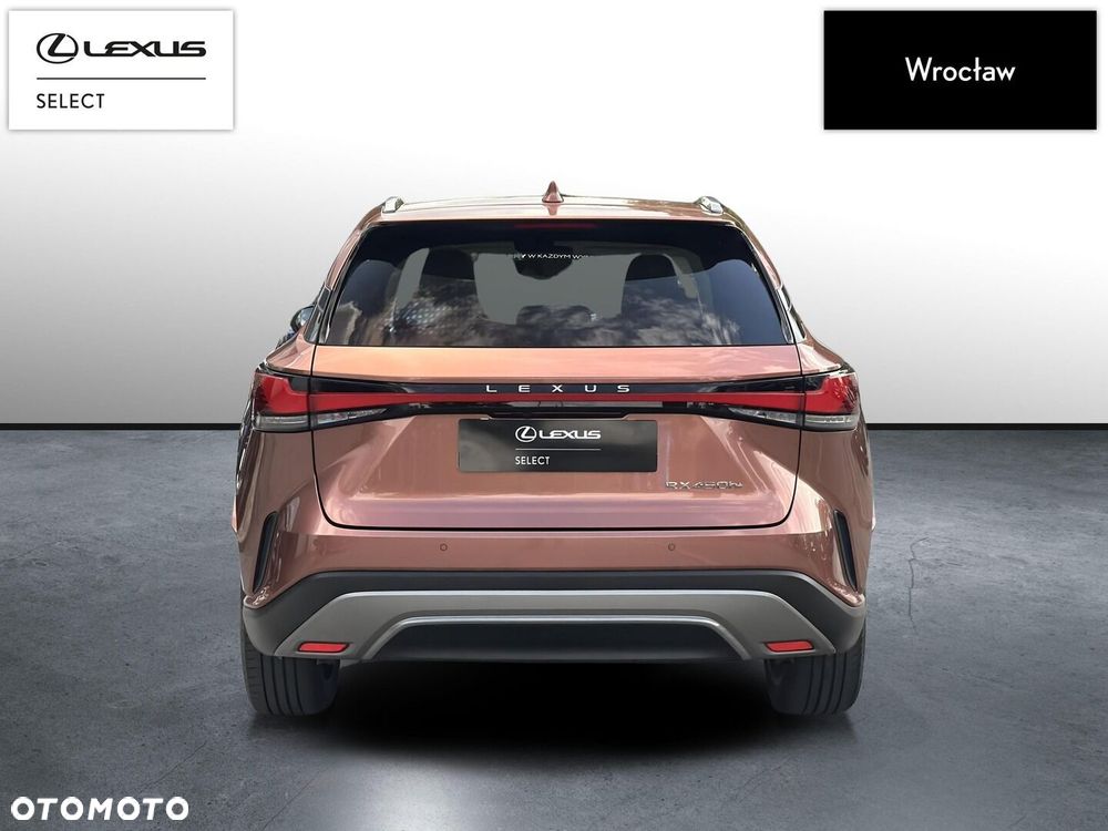 Lexus RX 450h+ Omotenashi - 5