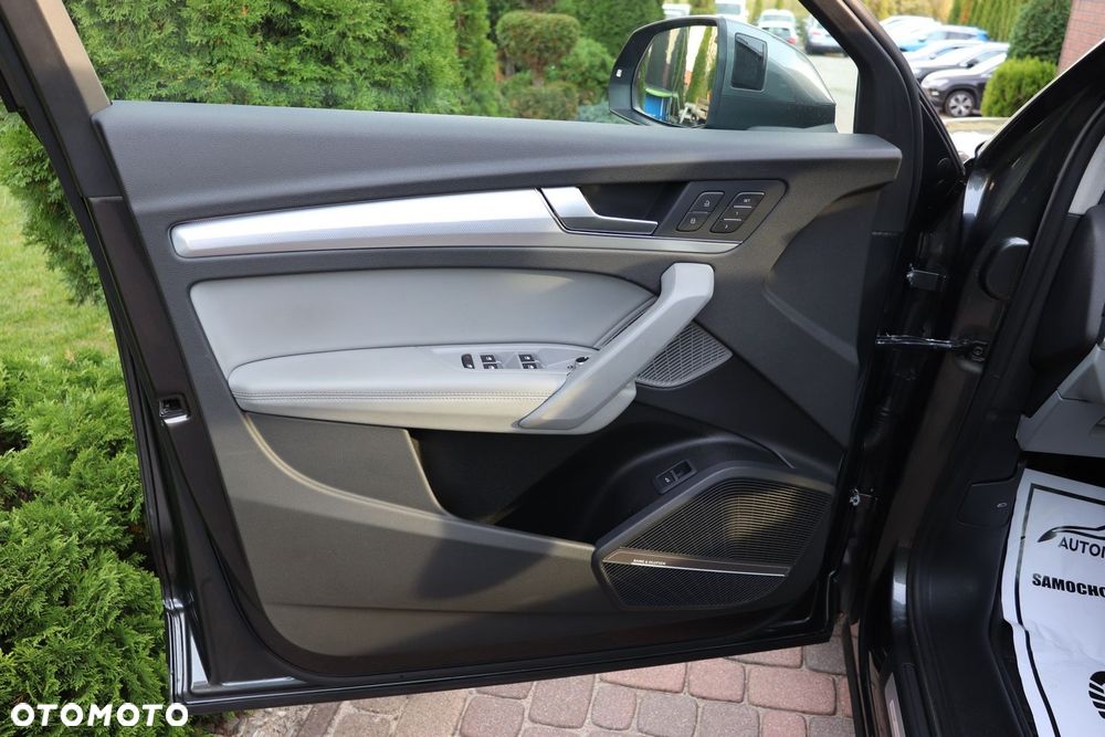 Audi Q5 40 TDI quattro S tronic S line - 29