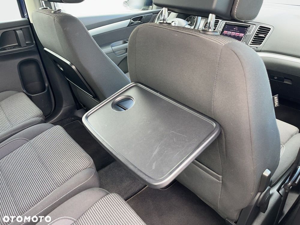 Volkswagen Sharan 2.0 TDI BMT Comfortline DSG - 16