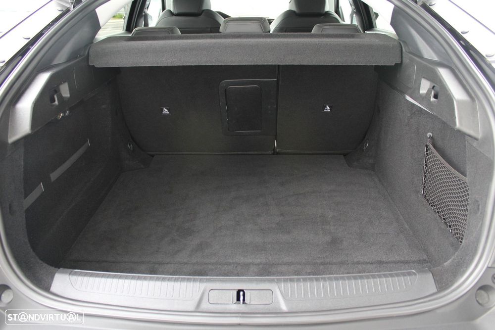 Peugeot 408 1.2 Hybrid Allure e-DCS6 - 14