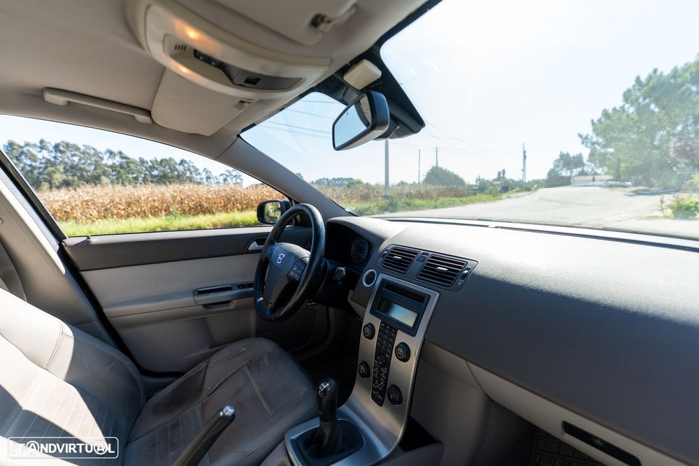 Volvo S40 1.6 D Nível 2 - 16