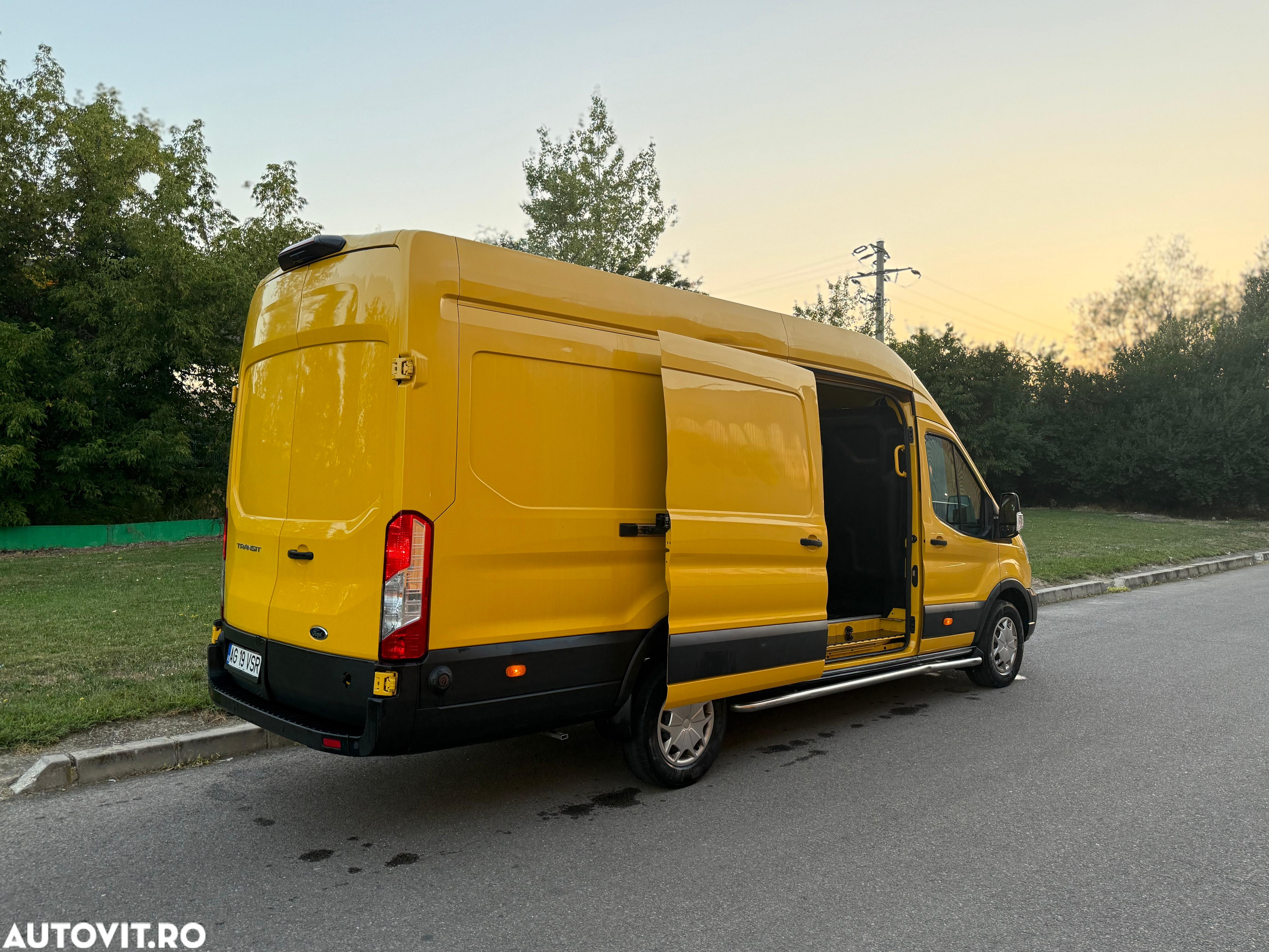 Ford Transit - 2