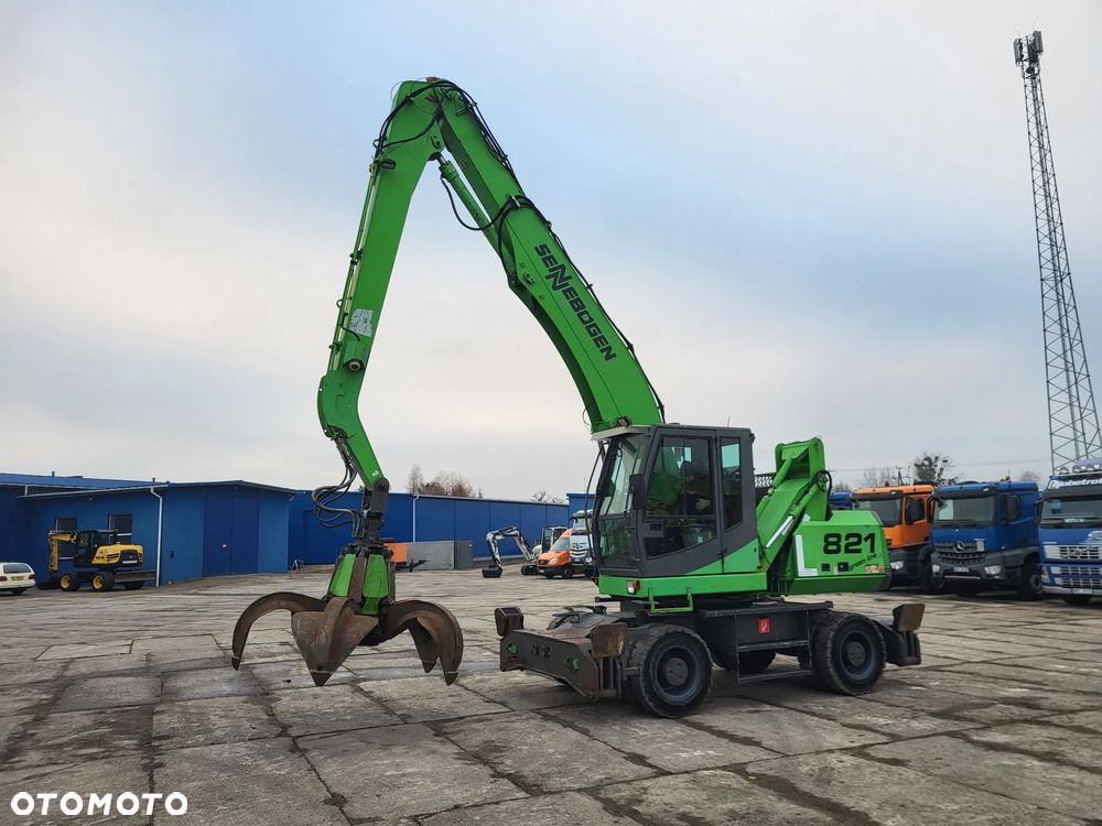 Sennebogen 821 M przeładunkowa do złomu chwytak + magnes - 5