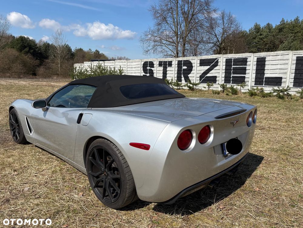 Chevrolet Corvette - 6