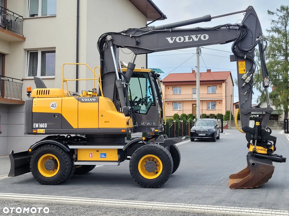 Volvo EW160D / ROTOTILT ze szczypcami / bez DPF i AdBlue / SUPER STAN / - 3