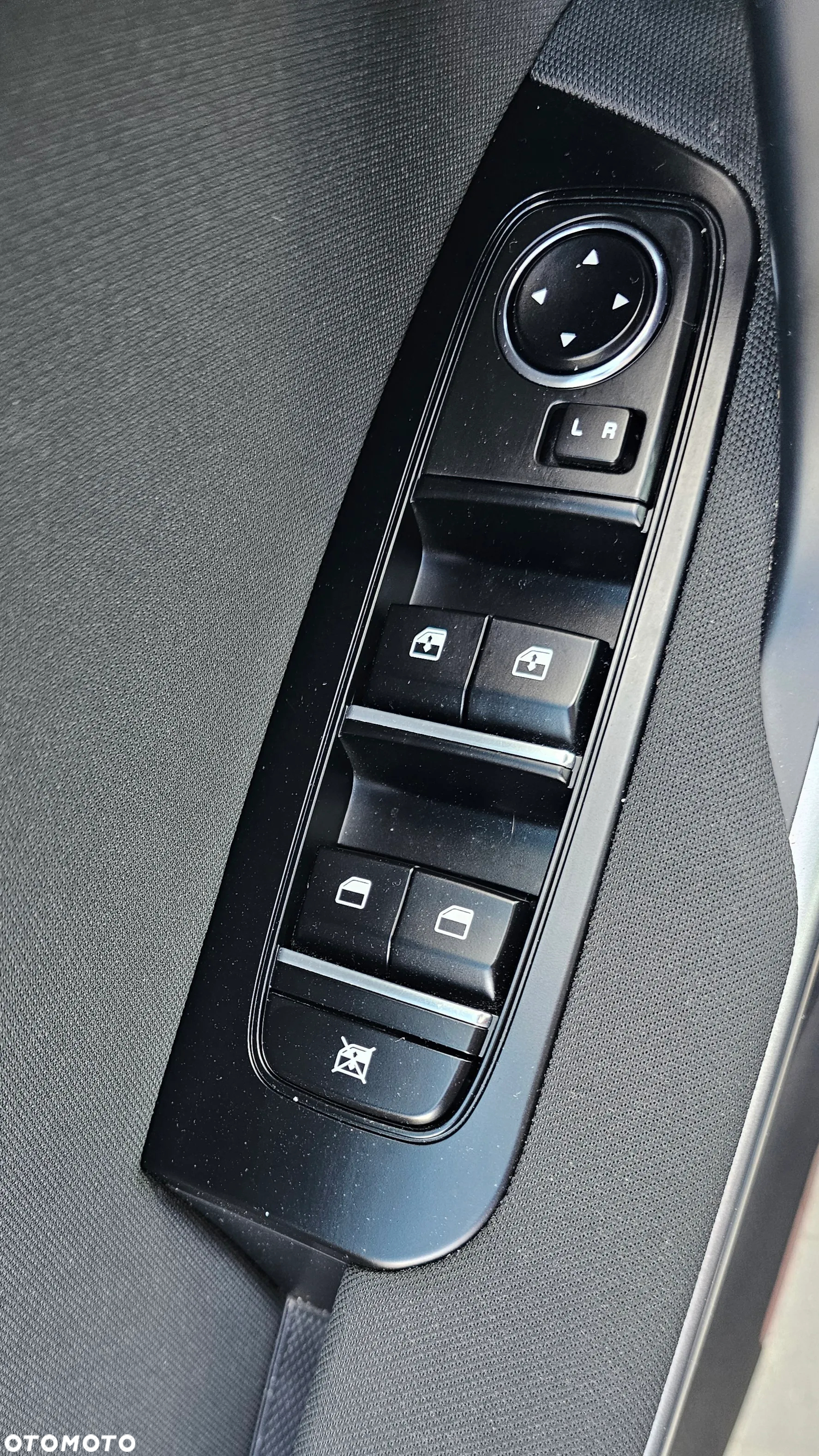 Kia Ceed 1.0 T-GDI 120 OPF Edition 7 - 25