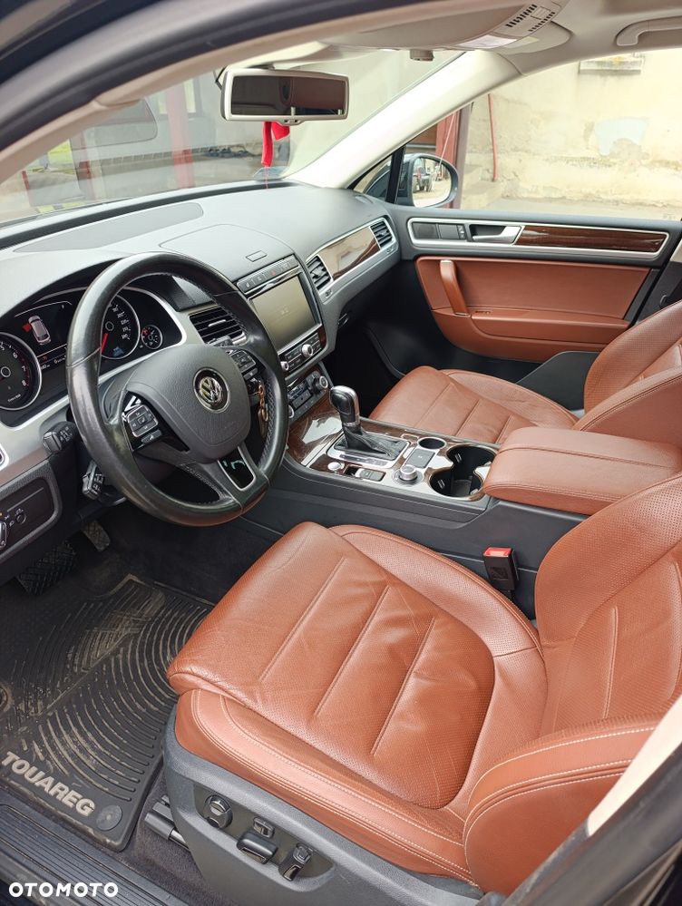 Volkswagen Touareg - 7