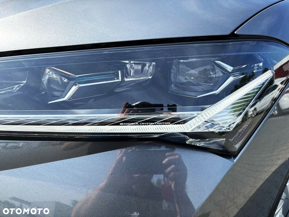 Skoda Superb 2.0 TDI SCR Selection DSG - 37