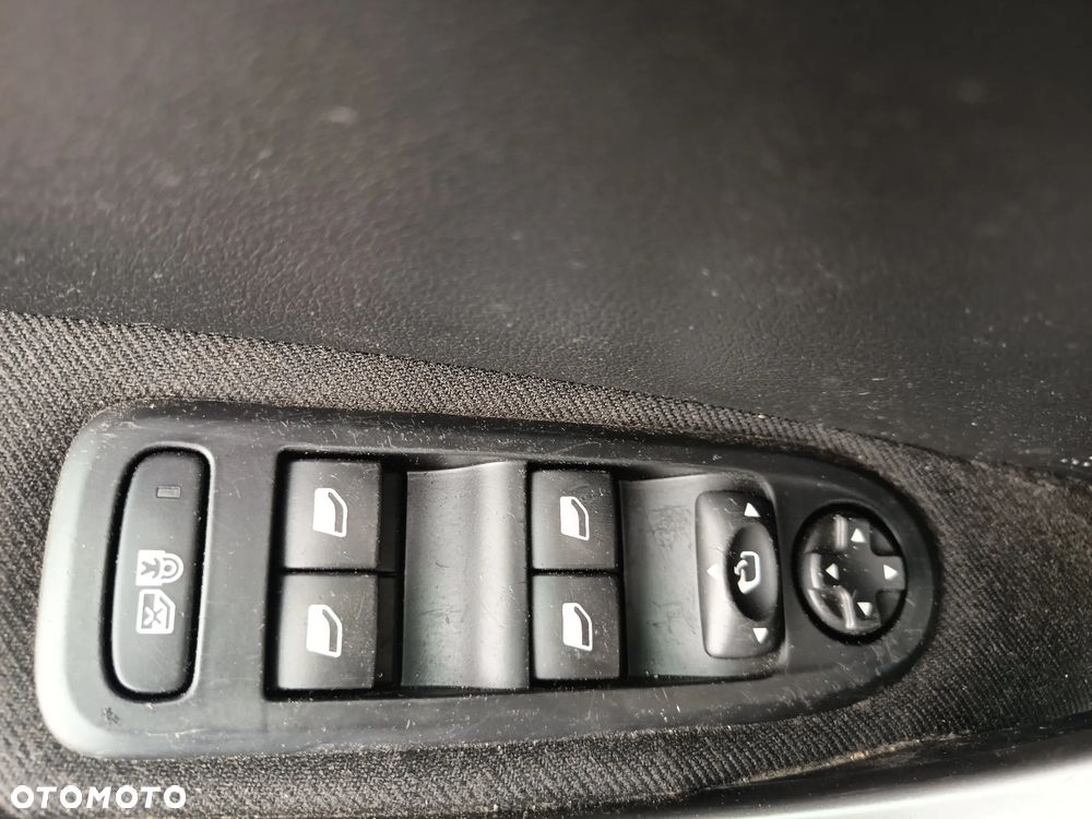 Peugeot 308 e-HDi FAP 110 Stop&Start Allure - 30