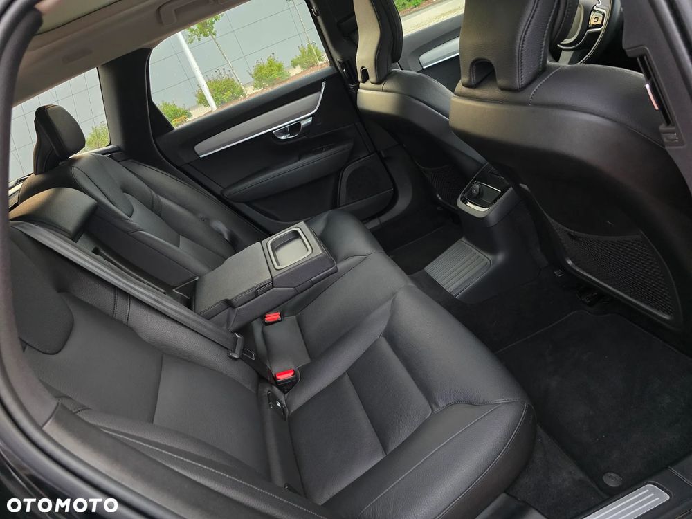 Volvo V90 T6 Recharge AWD Geartronic Inscription Expression - 30