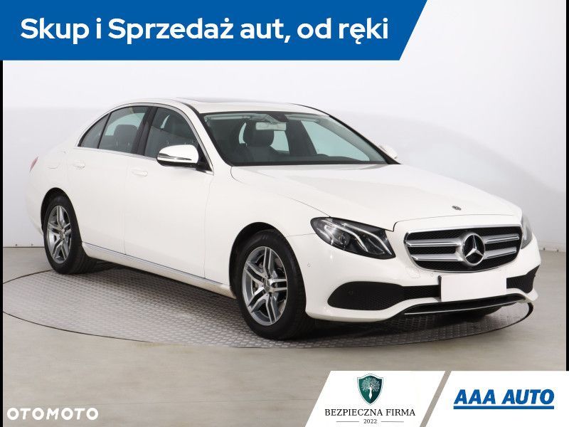 Mercedes-Benz Klasa E - 2