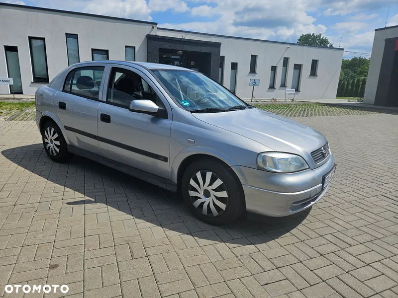 Opel Astra - 12