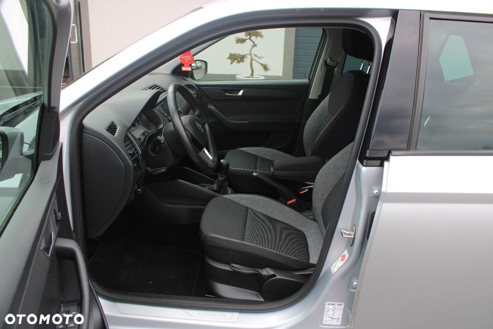Skoda Fabia - 18