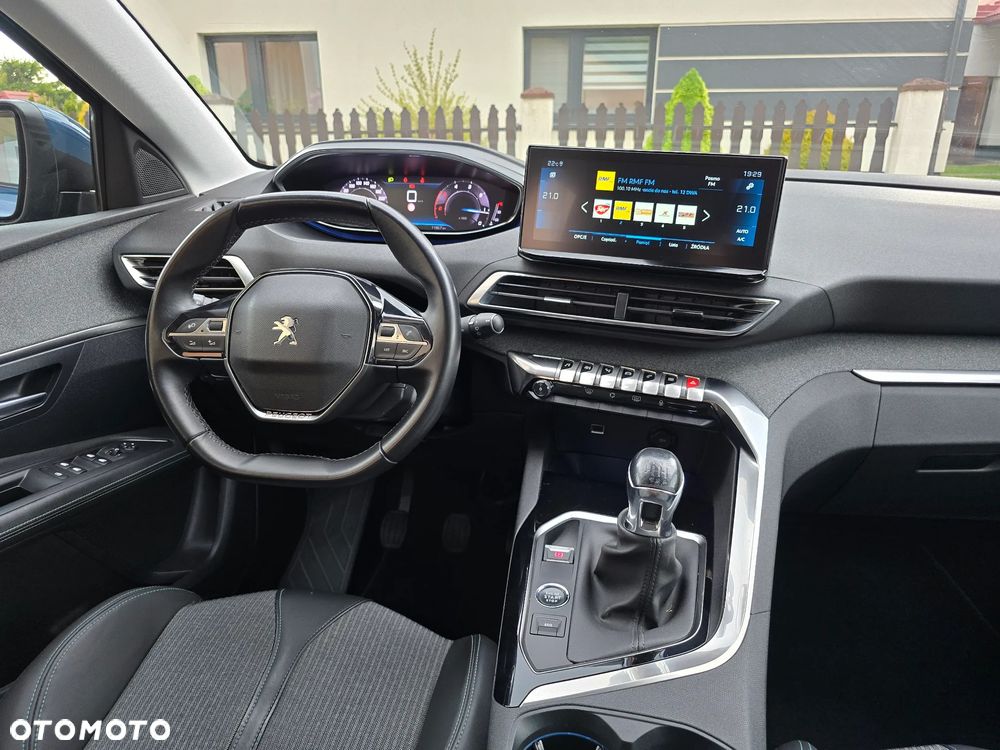 Peugeot 3008 1.5 BlueHDi Allure Pack S&S - 25