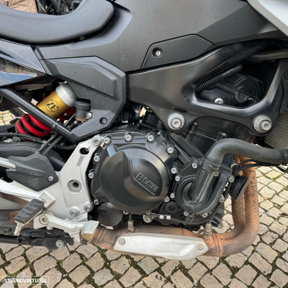 BMW F 900 R - 6