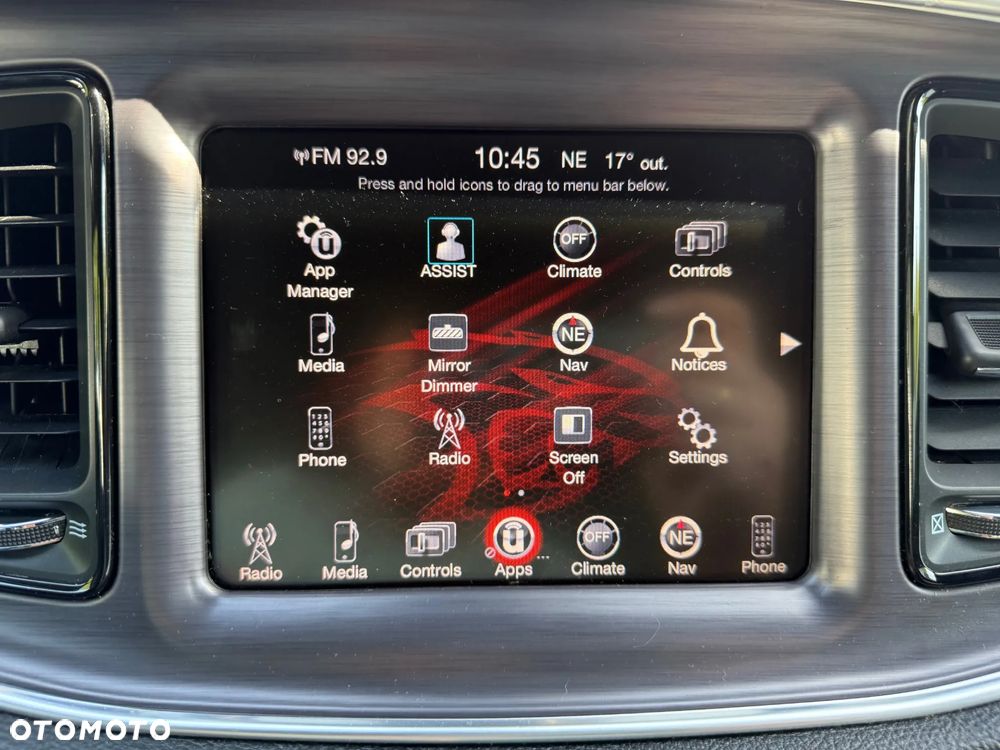 Dodge Challenger - 11