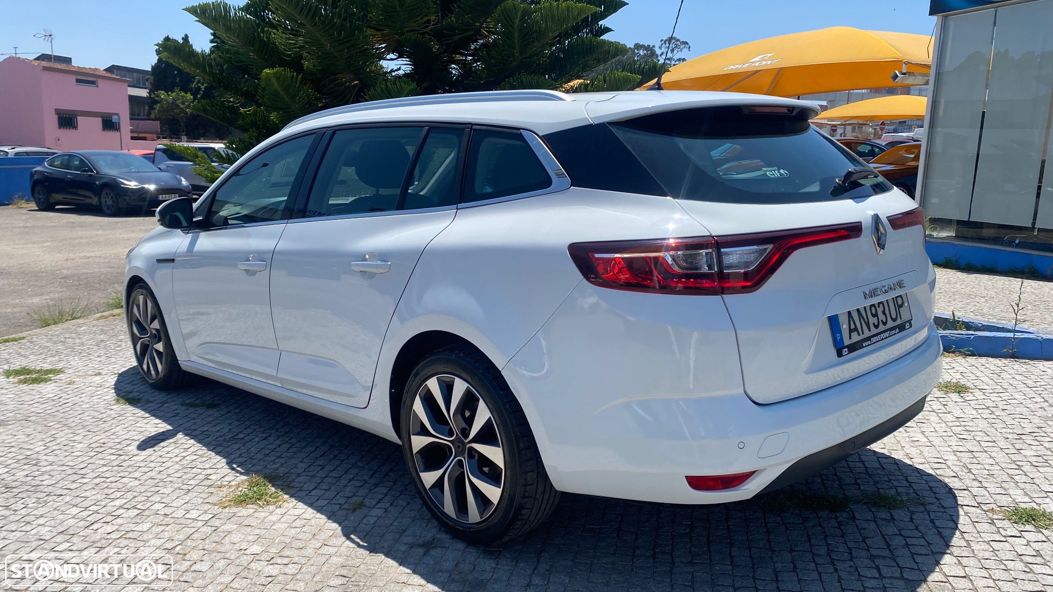 Renault Mégane Sport Tourer dCi 90 FAP Paris - 12