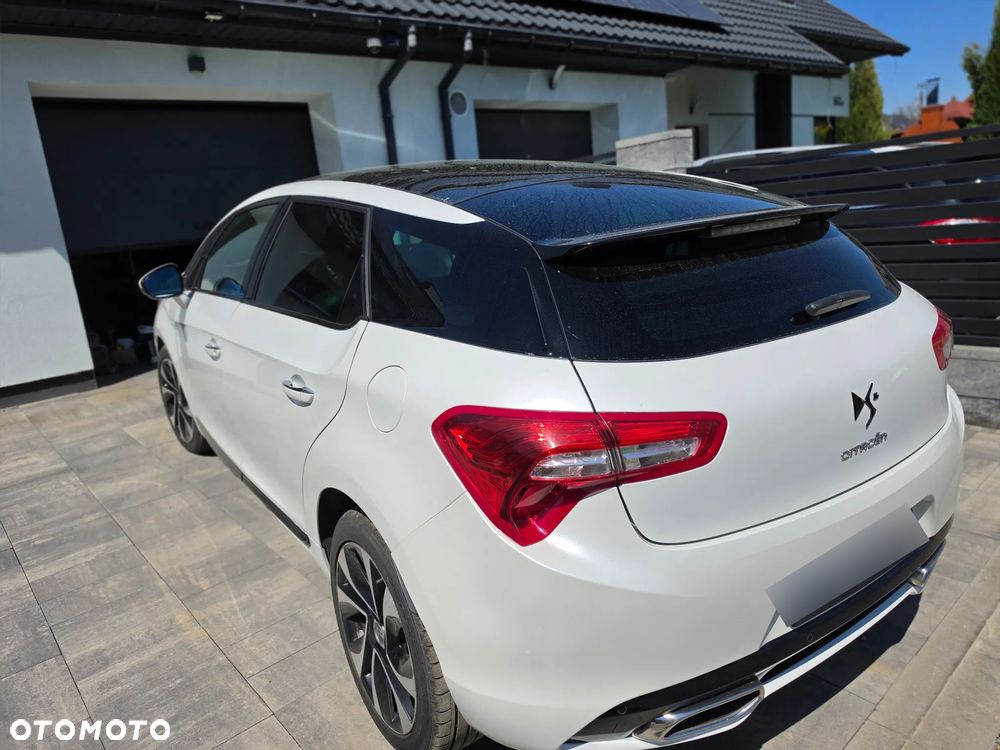 Citroën DS5 ver-2-0-bluehdi-bechic-eat6 - 2