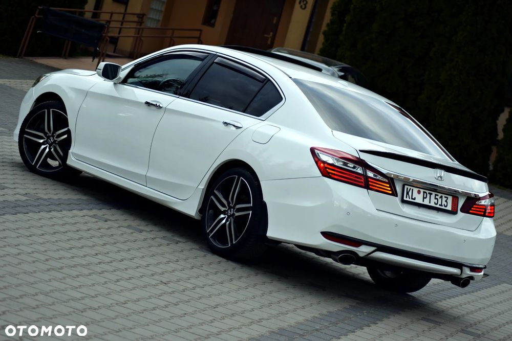 Honda Accord - 13