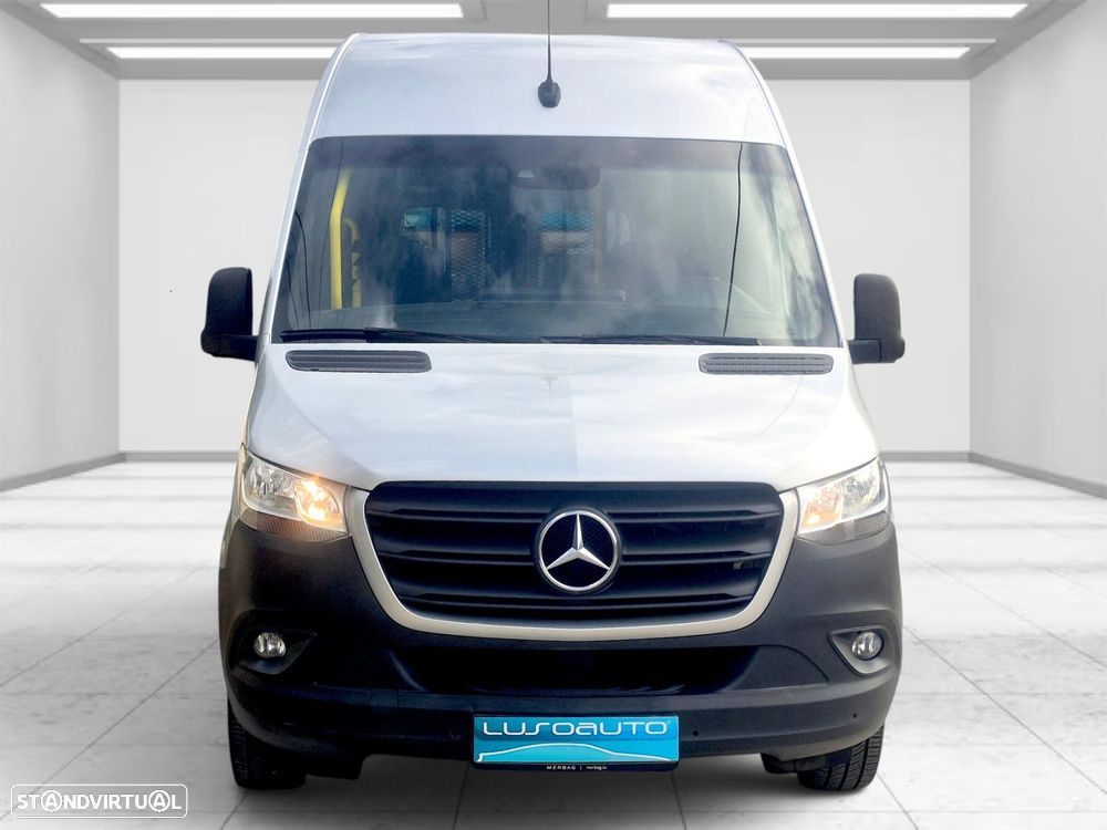 Mercedes-Benz Sprinter - 5