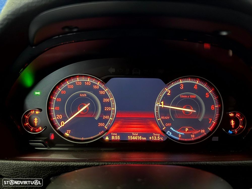 BMW 318 i Pack M Auto - 34