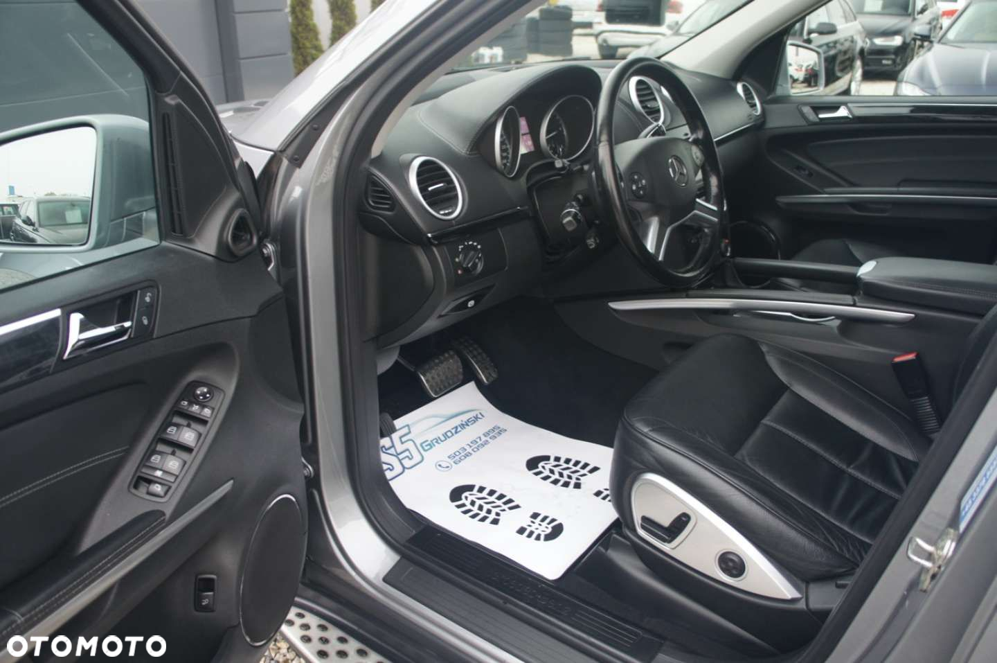 Mercedes-Benz GL - 11