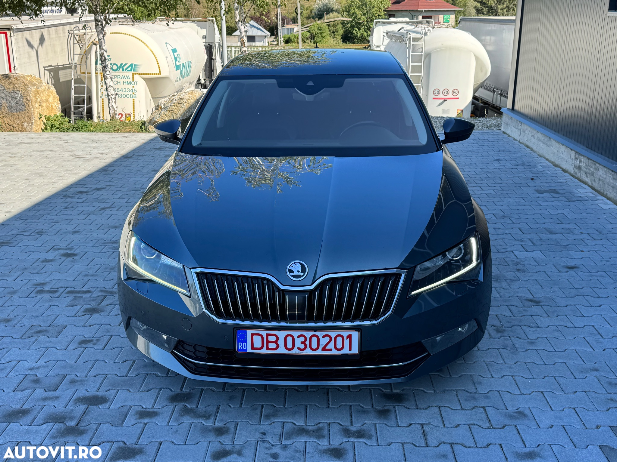 Skoda Superb 2.0 TDI DSG Style - 15