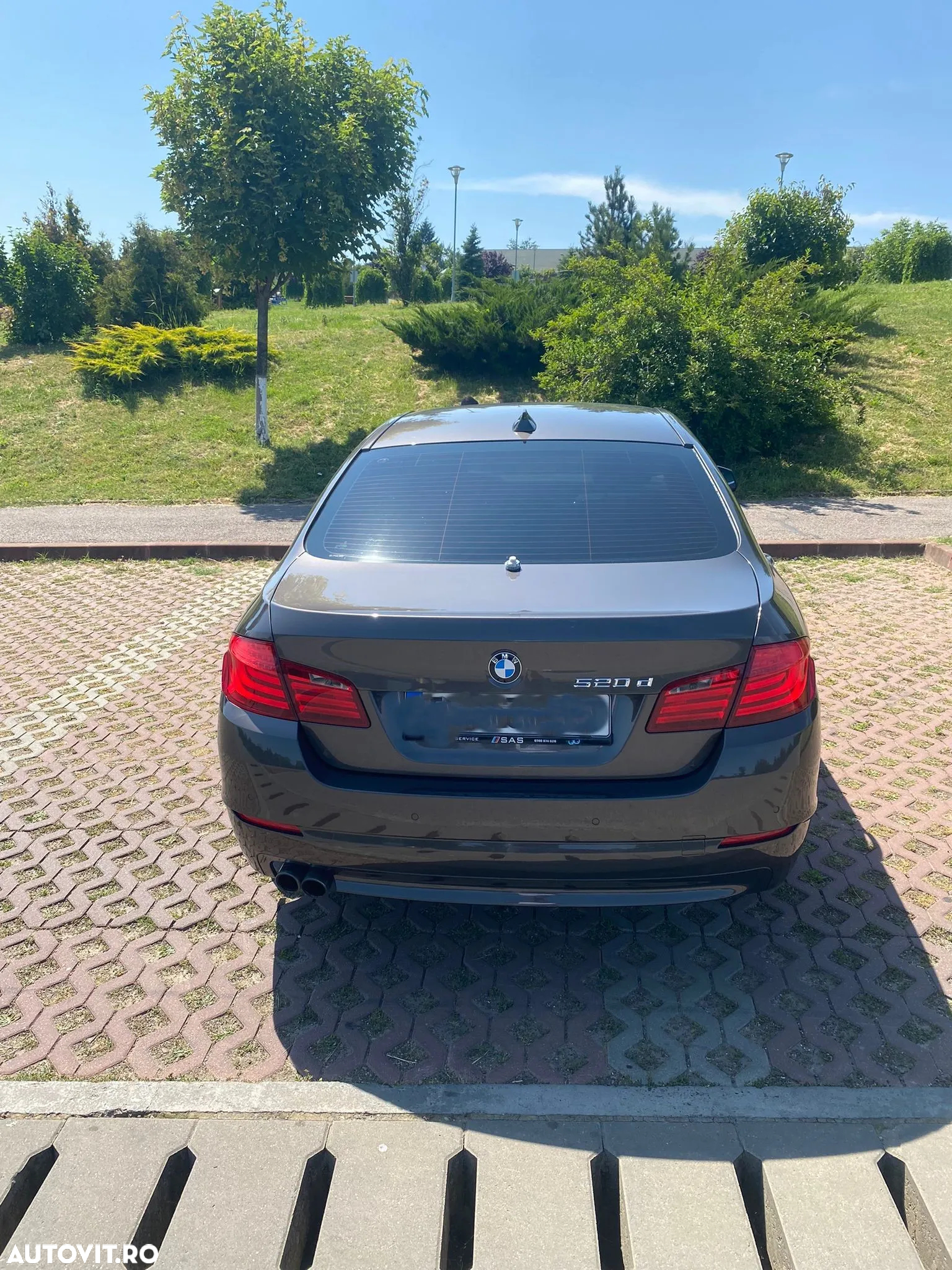 BMW Seria 5 520d - 4