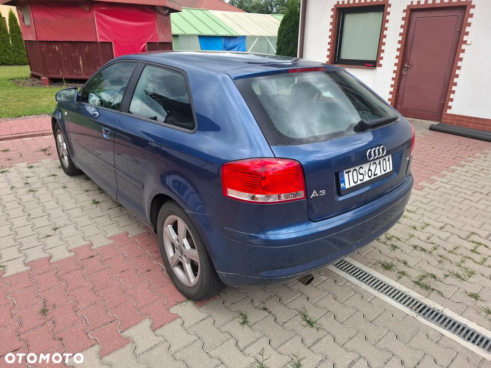 Audi A3 3-drzwiowe 1.6 Ambition - 5