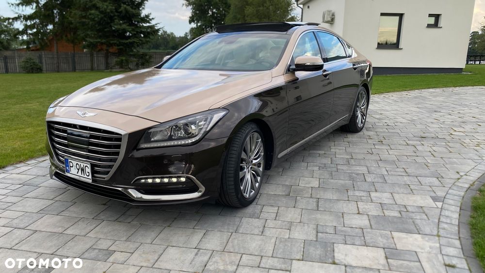 Hyundai Genesis - 13