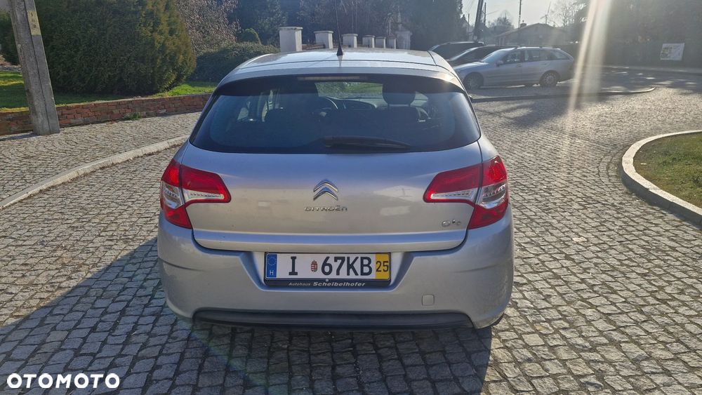Citroën C4 HDi 90 Attraction - 7