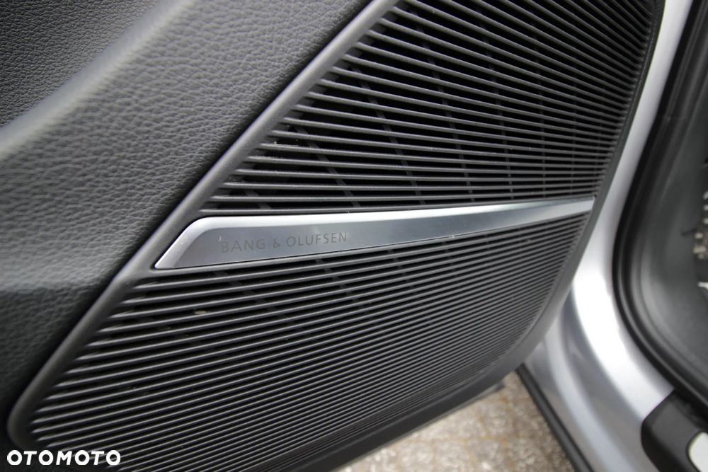 Audi Q7 ver-50-tdi-mhev-quattro-black-edition-tiptr - 16