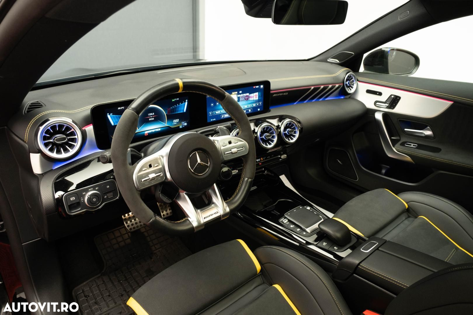 Mercedes-Benz CLA - 9